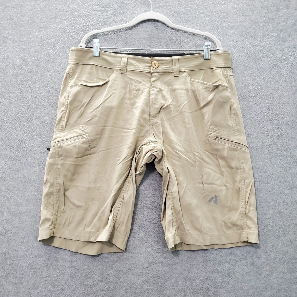 Eddie Bauer Men Shorts 36 Beige Ascend Cargo Zip Pockets Nylon 11 in Inseam READ